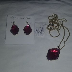 NWT Kendra Scott set Berry Illusion Dax Kalani red